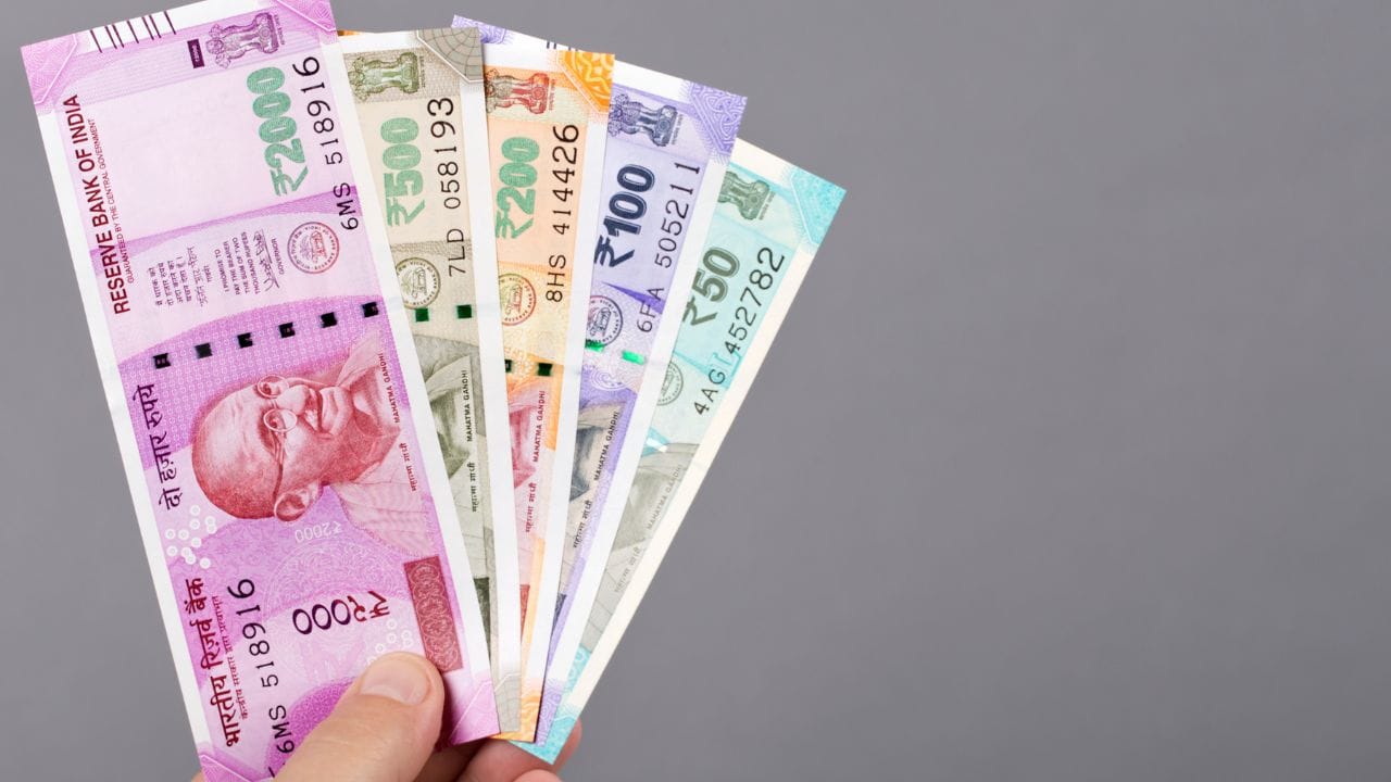 How Your Zodiac Sign Affects Your Money Management Style