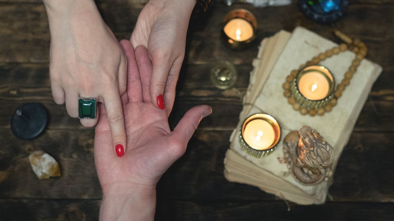 Signs on Your Palm That Indicate Debt, Financial Struggles, or Wealth Accumulation